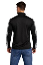 pochanki Zip Neck T-shit
